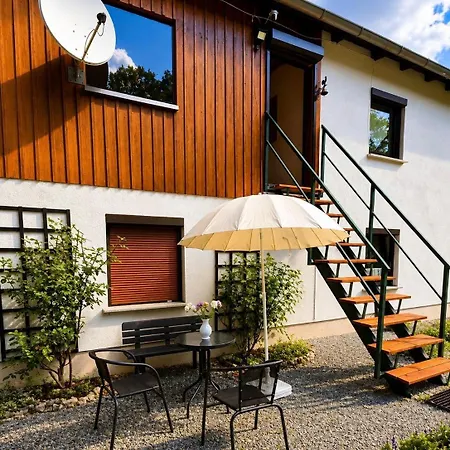 Am Weberberg Apartamento *